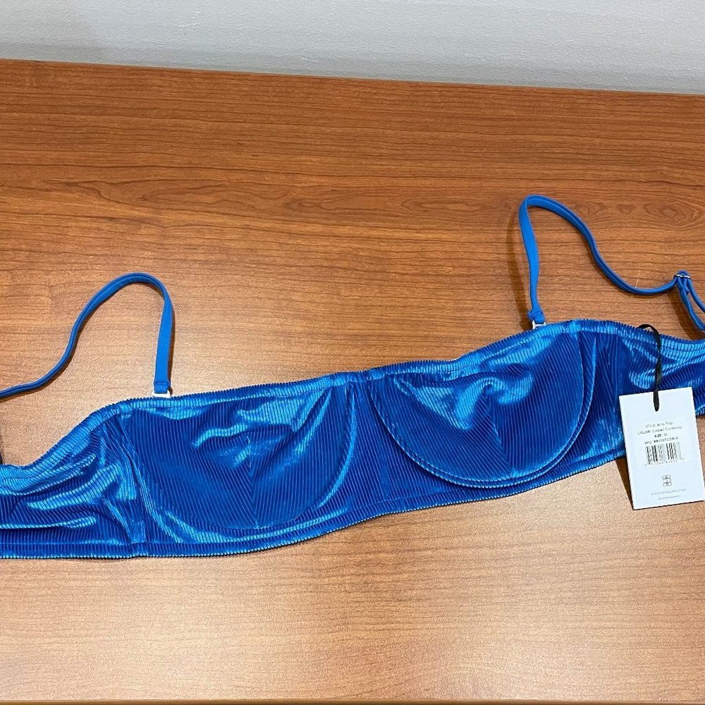 Revel Rey Arlo Swim Top Size Medium